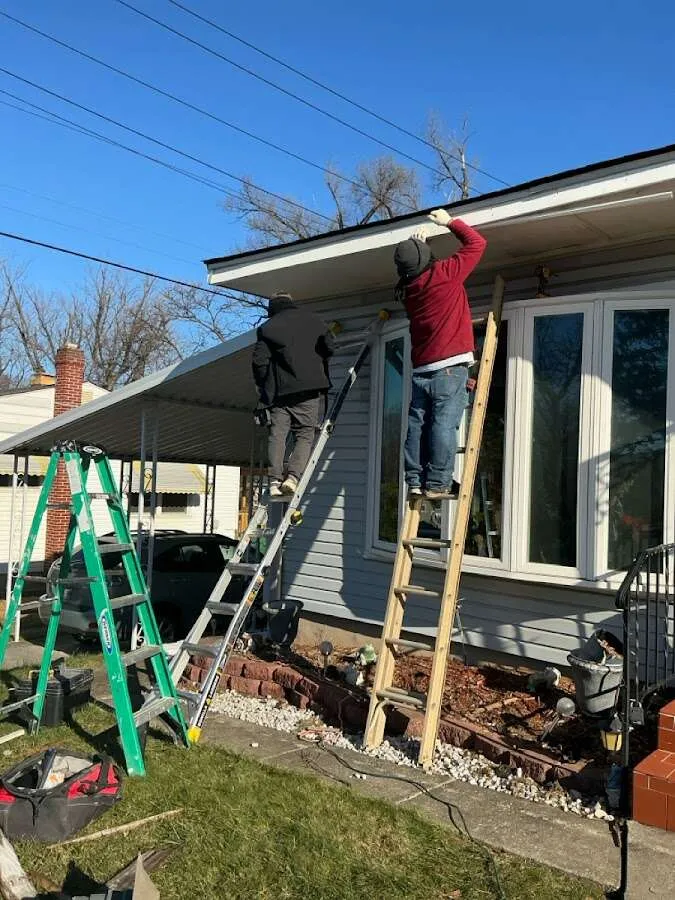 Restoration crew performing exterior repair in Fair Oaks